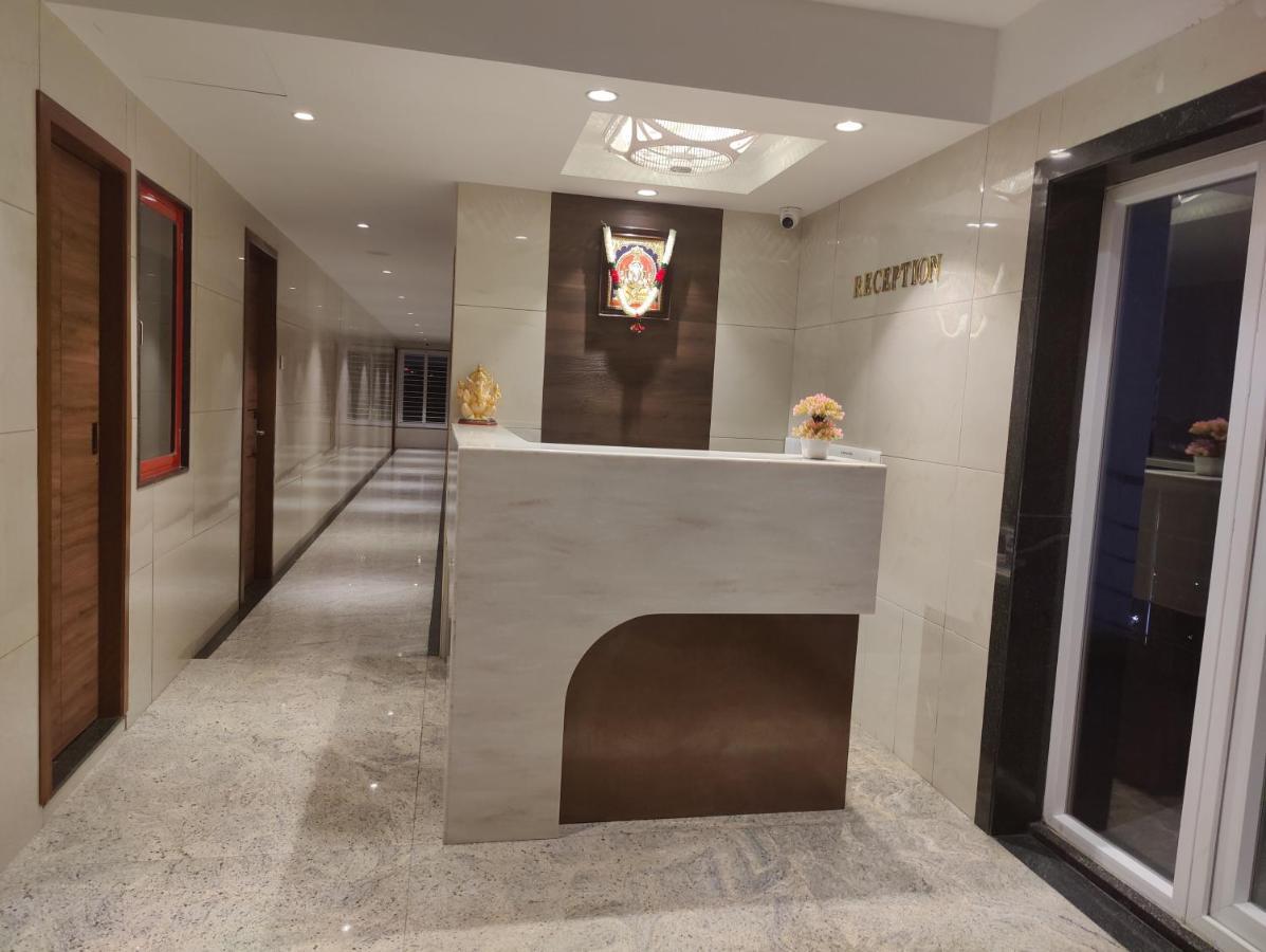 Rr Mount Elite Suites Chennai Exterior foto